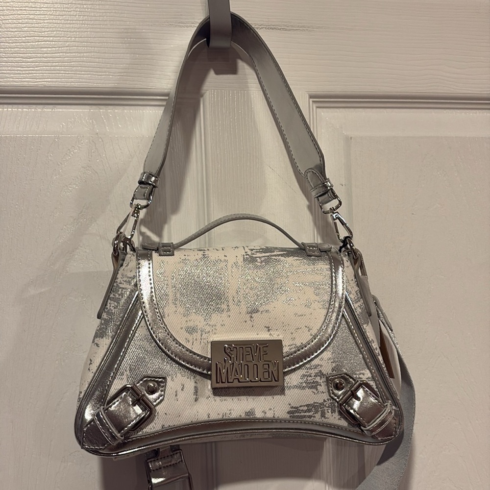 BNWT STEVE MADDEN Silver Women's Crossbody Bag - Picture 8 of 13